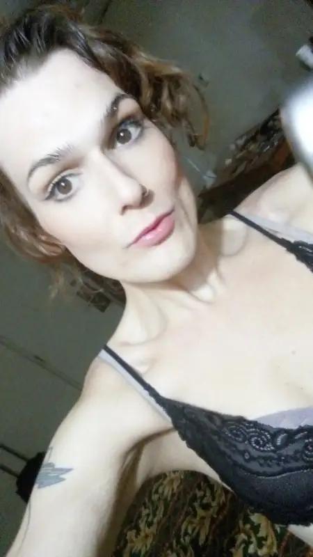 escort photo 2